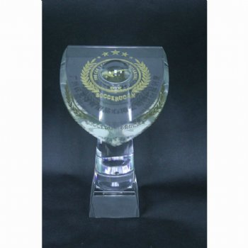 Crystal Trophy 1